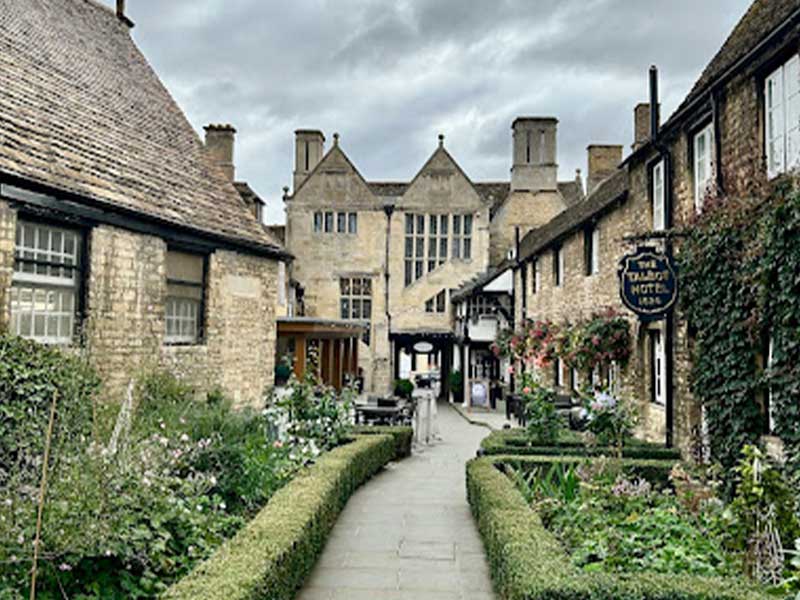 The-Talbot-Hotel,-Peterborough-Northamptonshire The Talbot Hotel, Peterborough Northamptonshire, Haunted Hotels England